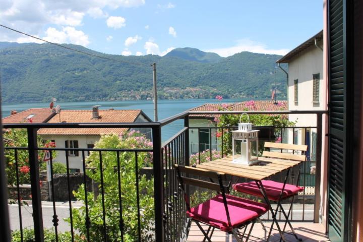 In Centro Ca' Leandro Vista Lago Lierna Eksteriør bilde